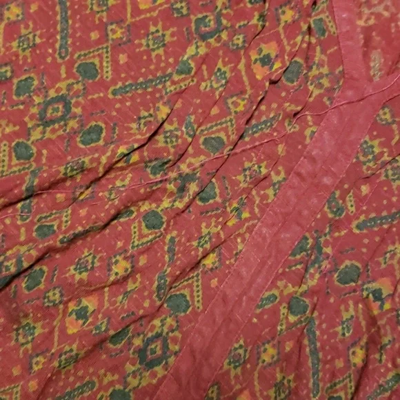 Lucky Brand 3X plus size vee neck dark red top - Picture 2 of 4